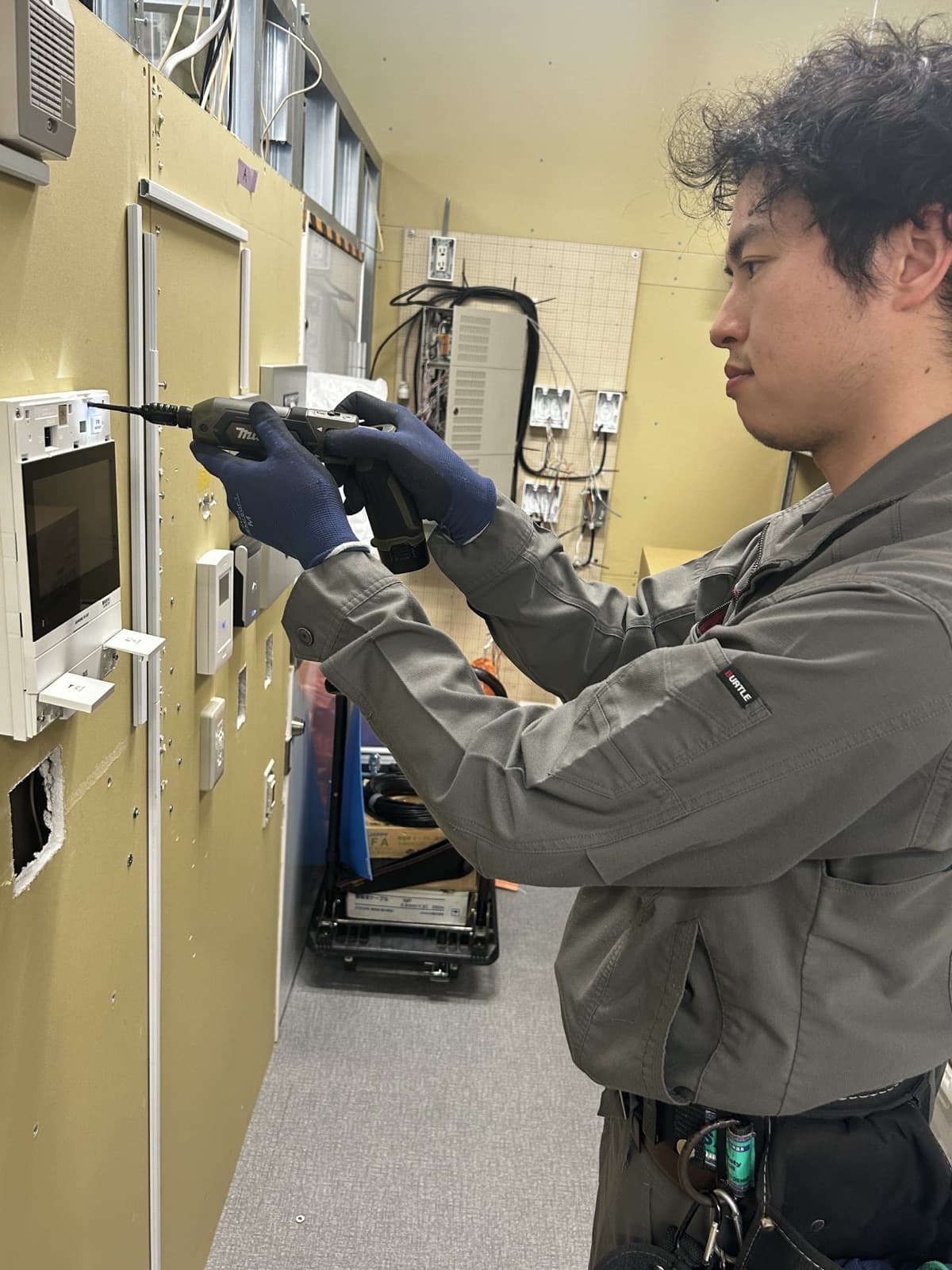 施工職